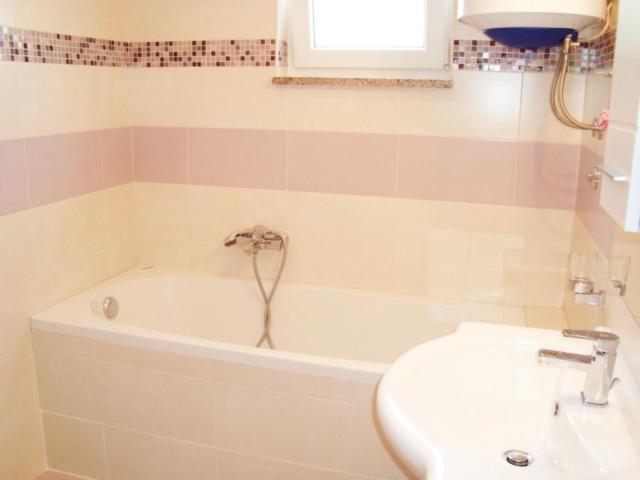 Apartment Tomas Near The Beach Pula Bagian luar foto